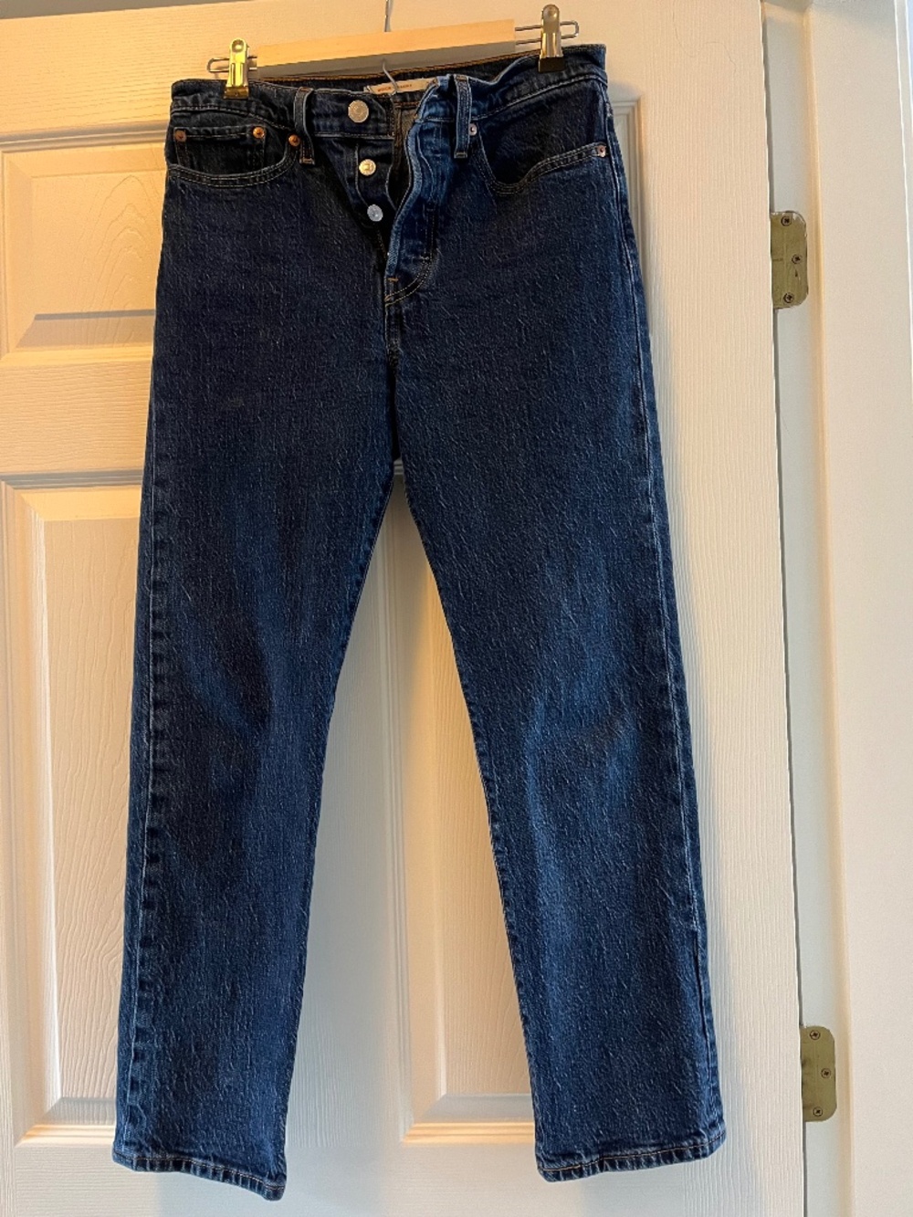 Levi’s Wedgie Straight jeans, size 28x28, salsa dark stone